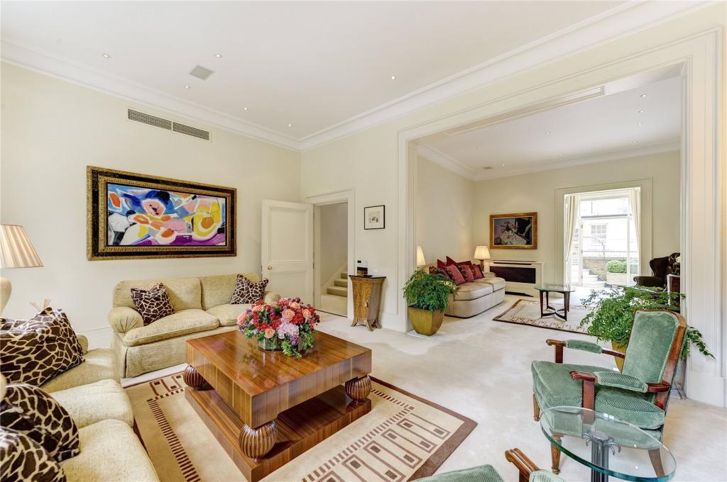 10 bedroom character property for sale in Wilton Crescent, London, SW1X, SW1X