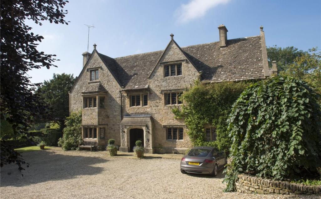 9 bedroom detached house for sale in Withington, Cheltenham