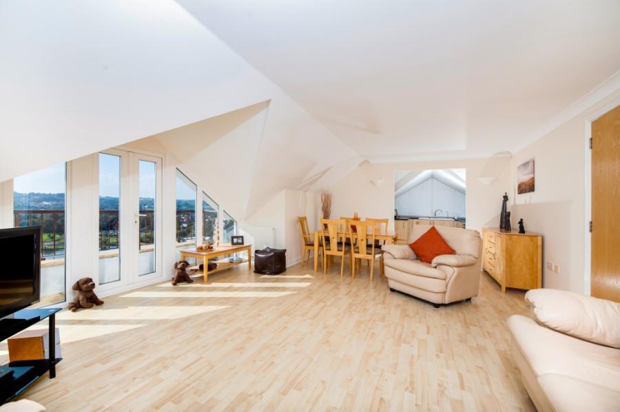 2 bedroom flat for sale in Bosuns Point, Alta Vista Road, Paignton