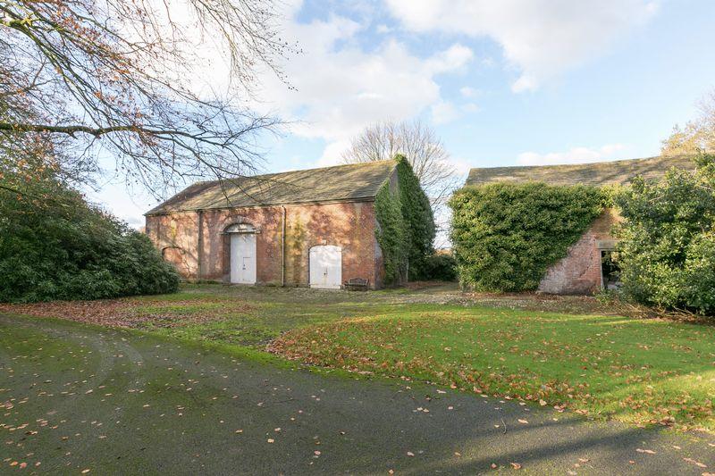 4 bedroom detached house for sale in Lydiate Lane, Eccleston, PR7 6LY, PR7