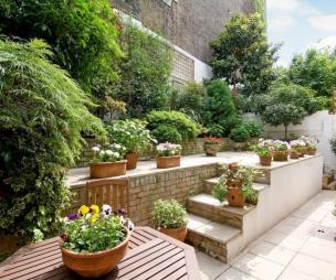 Split Level Garden Design Ideas, Photos & Inspiration | Rightmove Home