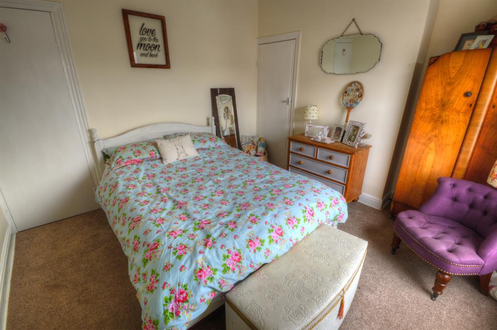 2 bedroom terraced house for sale in Melbourne Avenue, Bridlington