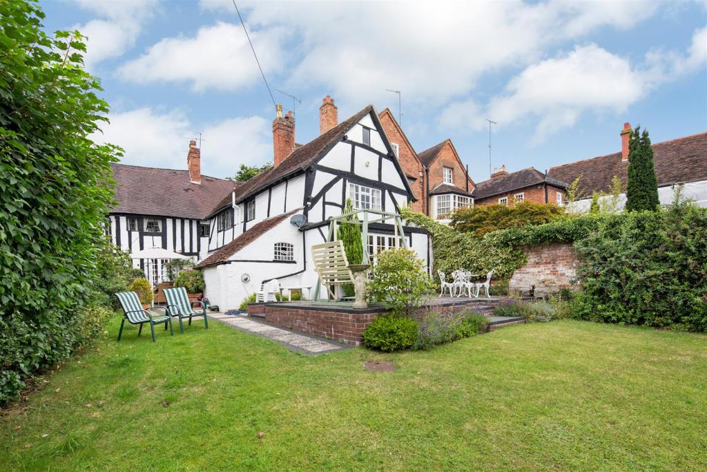 5 bedroom town house for sale in Mill Street, Warwick, CV34