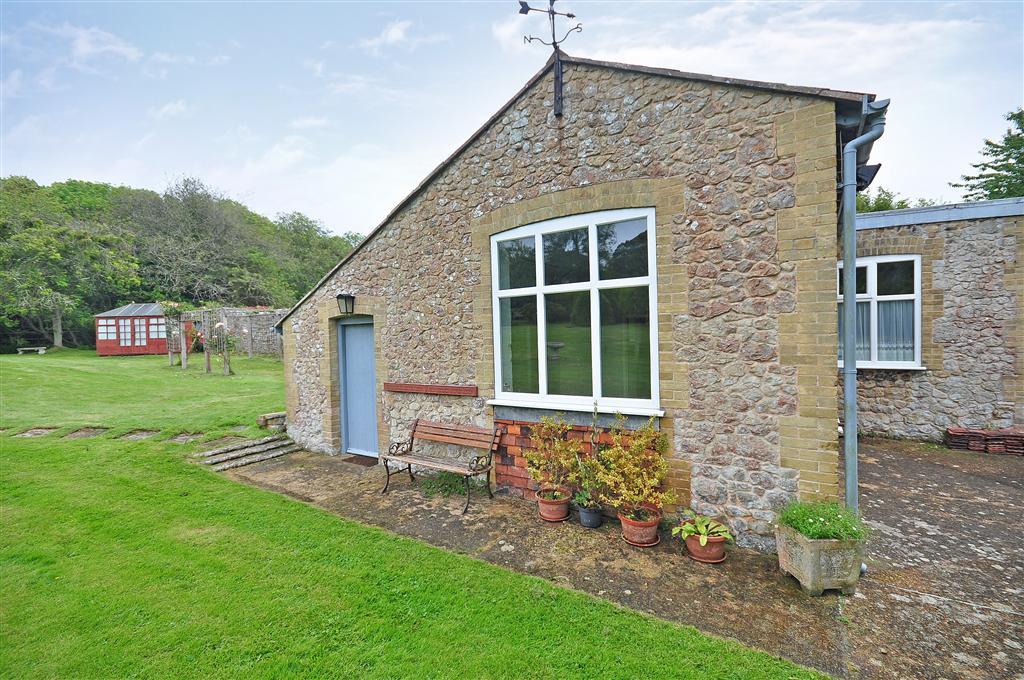 Front Garden Garden Design Ideas, Photos & Inspiration | Rightmove Home