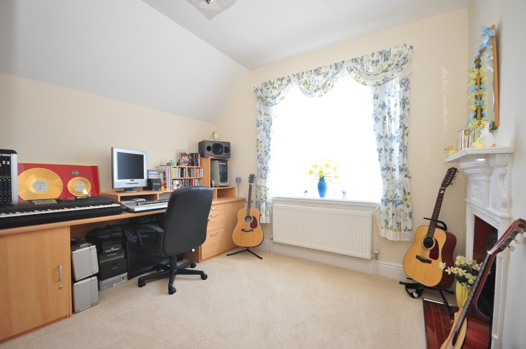 Music Room Design Ideas, Photos & Inspiration | Rightmove Home Ideas