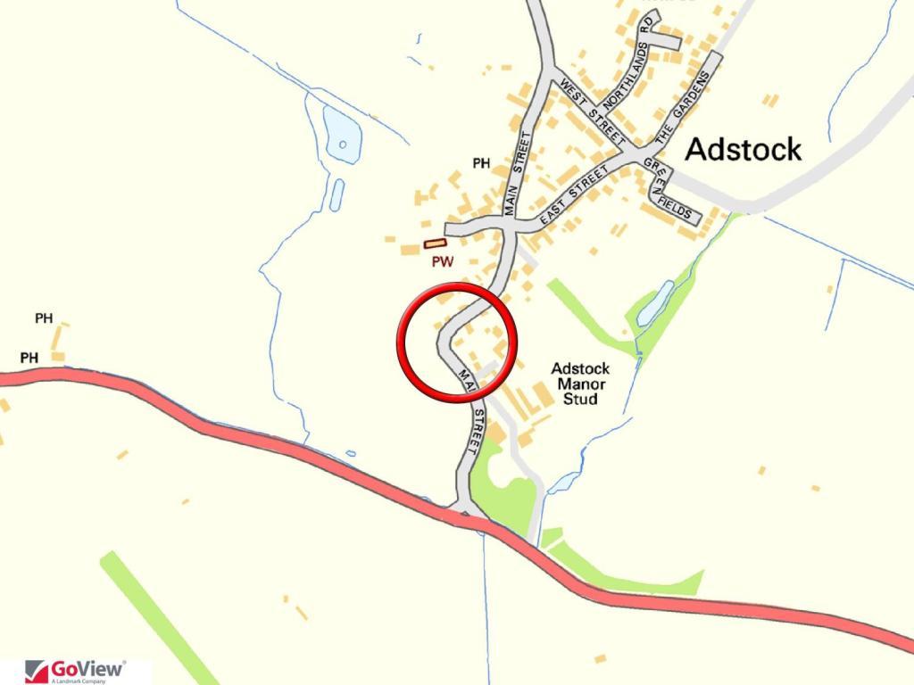 3 bedroom detached house for sale in Main Street, Adstock, Buckingham