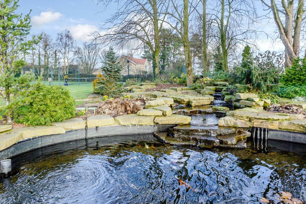 7 bedroom detached house for sale in Staveley Court, Staveley, Near