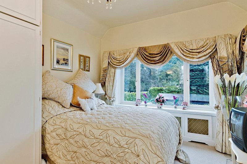 5 bedroom detached house for sale in Storrs Park, BownessOnWindermere