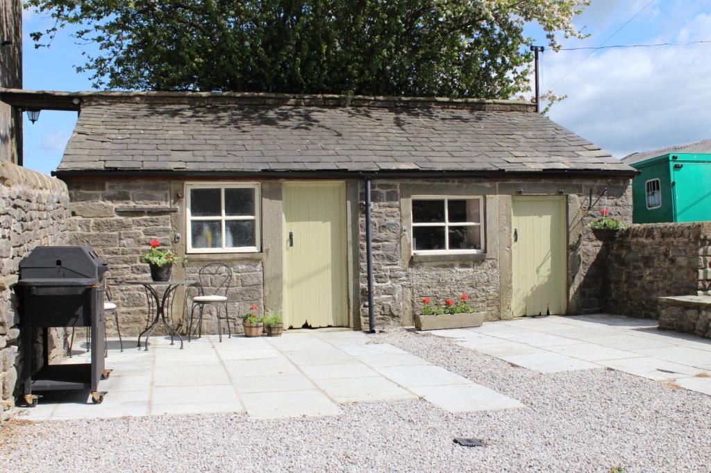 5 bedroom character property for sale in Church Street, Gargrave