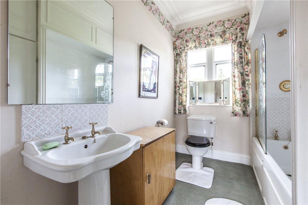 3 bedroom semidetached house for sale in Middleton Avenue, Middleton