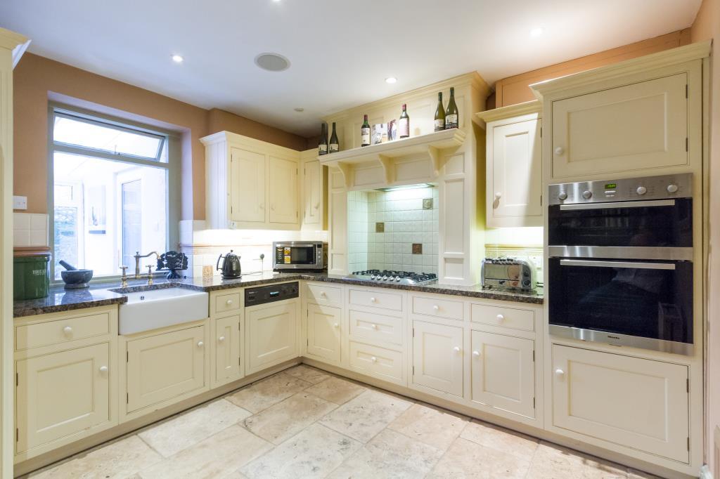 4 bedroom detached house for sale in Church Street, Giggleswick, Settle