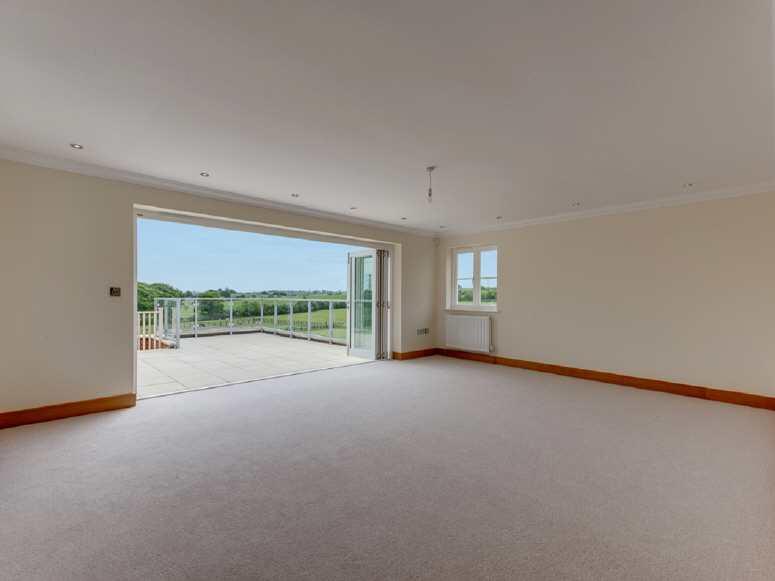 5 bedroom detached house for sale in WOODHAM MORTIMER, CM9