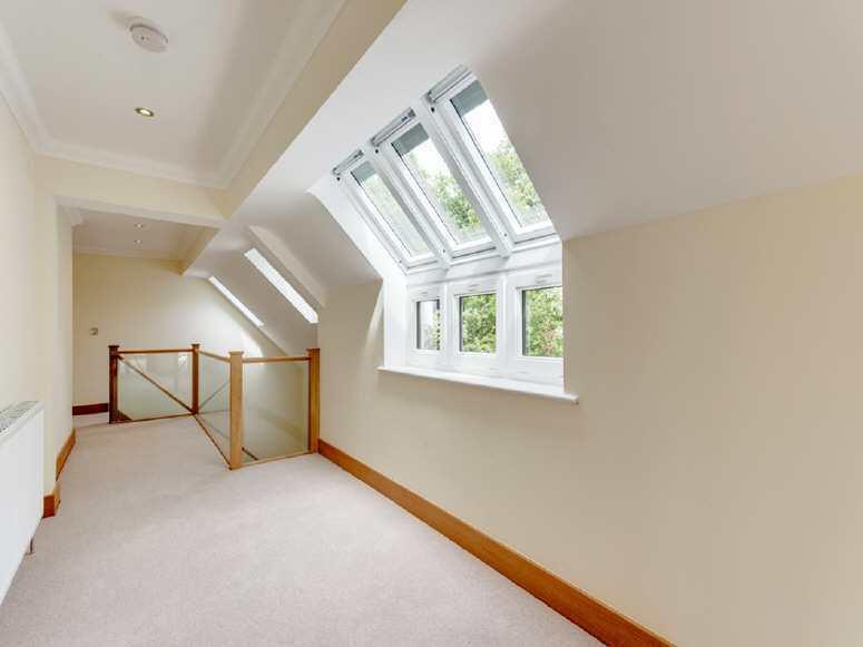 5 bedroom detached house for sale in WOODHAM MORTIMER, CM9