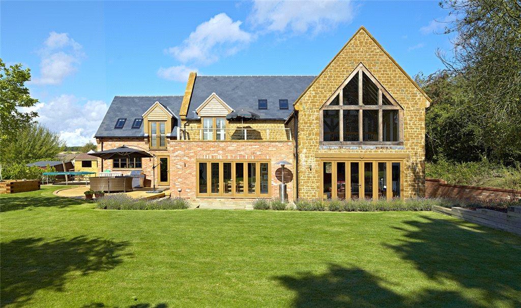 5 bedroom detached house for sale in Townsend Lane, Upper Boddington, Daventry, Northamptonshire