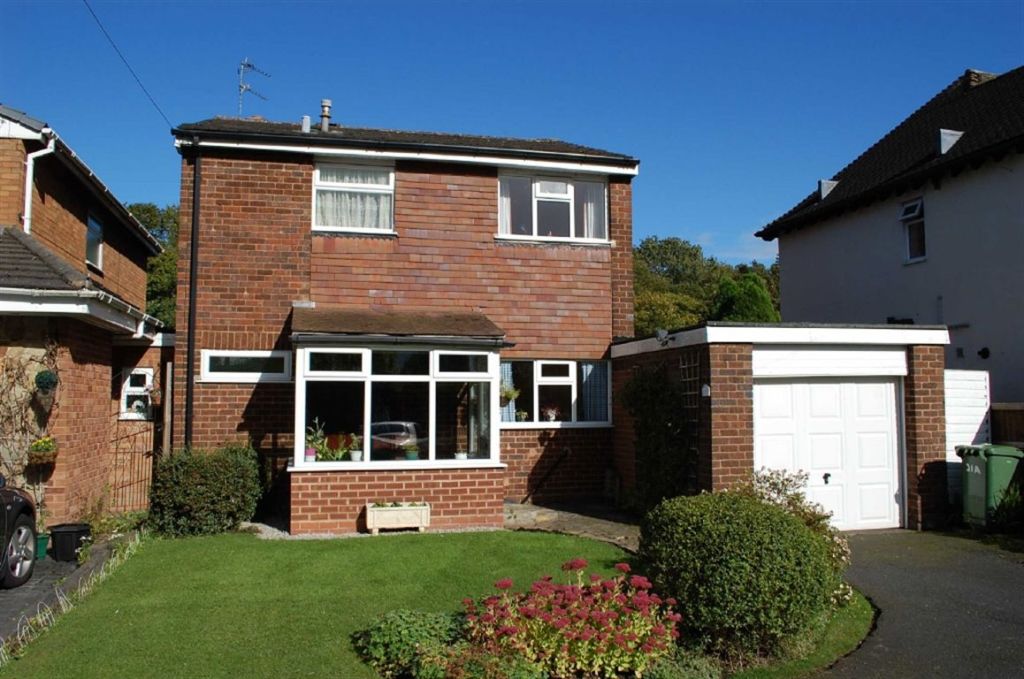 3 bedroom detached house to rent in 21a Windmill Lane, Castlecroft