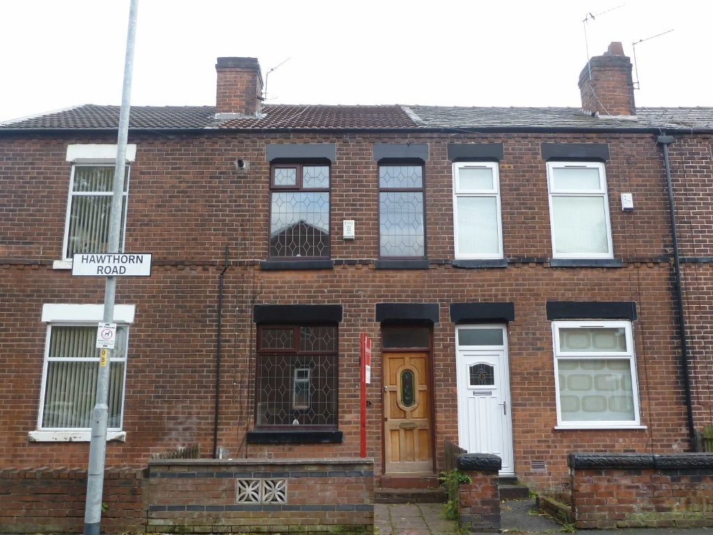 2 bedroom terraced house for sale in Hawthorn Road, NEW MOSTON, Manchester, M40