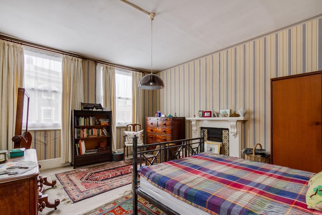 9 bedroom terraced house for sale in Beaumont Crescent, London, W14, W14