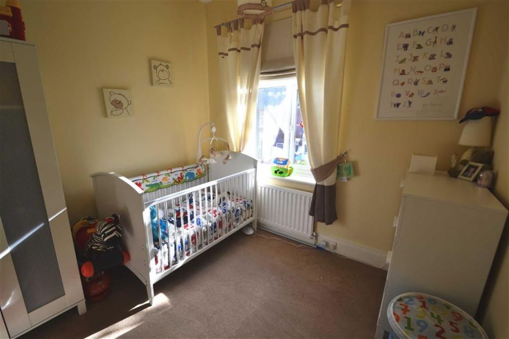 3 bedroom terraced house for sale in Marine Gardens, Whitley Bay, NE26