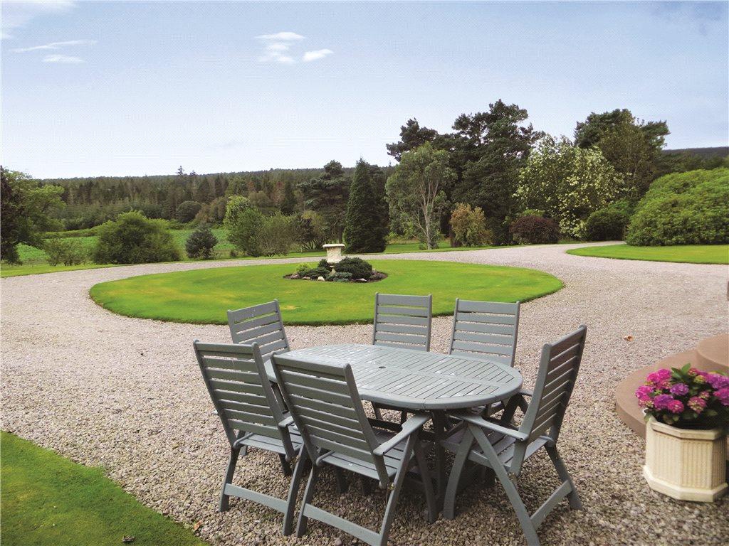 4 bedroom detached house for sale in Tarlogie, Tain, RossShire, IV19