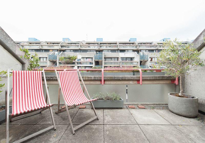 2 bedroom apartment for sale in Rowley Way, London, NW8