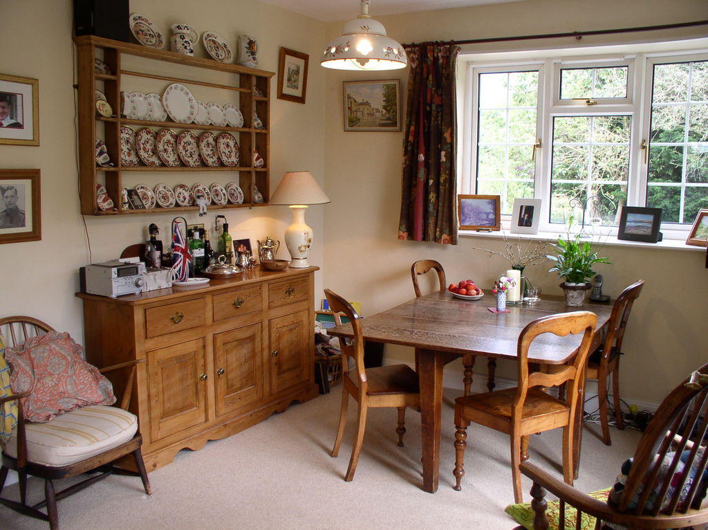 3 bedroom semidetached house for sale in Church Street, Boston Spa