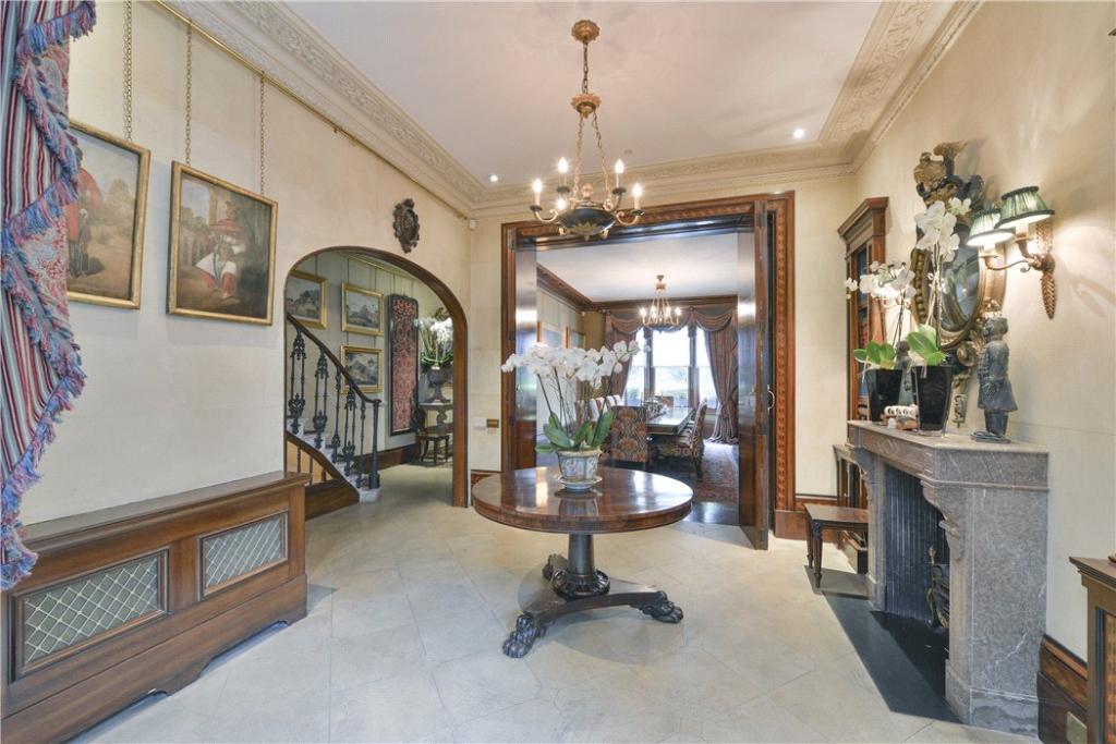 7 bedroom terraced house for sale in Thurloe Square, South Kensington