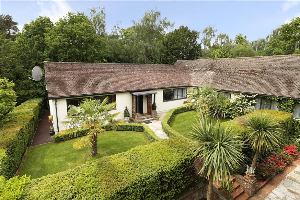 12 bedroom detached house for sale in Coombe Hill Road, Kingston upon