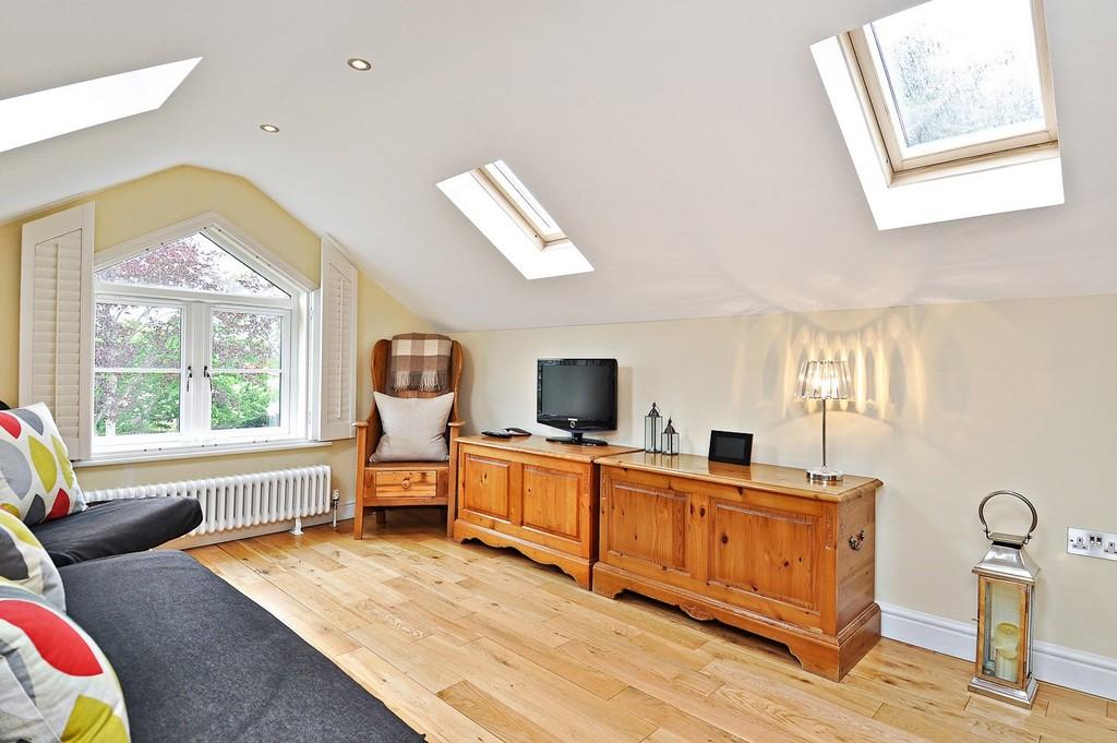 5 bedroom detached house for sale in Church Street, Carlby, PE9 4NB, PE9