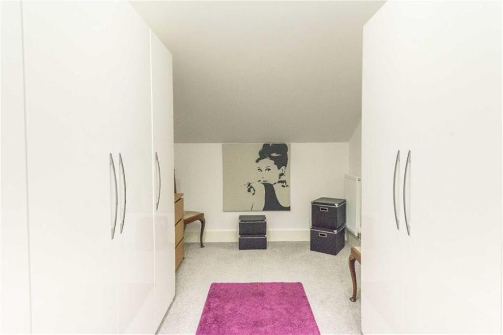 4 bedroom detached house for sale in Acorn Hill, Stannington Village