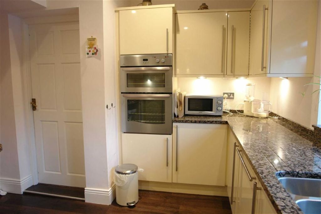 4 bedroom semidetached house for sale in The Broadway, Tynemouth, NE30