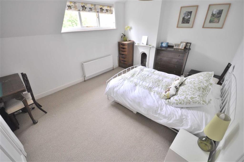 4 bedroom terraced house for sale in Claremont Grove, Didsbury