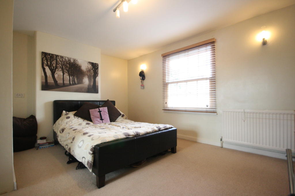 2 bedroom house for sale in Manor Street, Berkhamsted, HP4, HP4