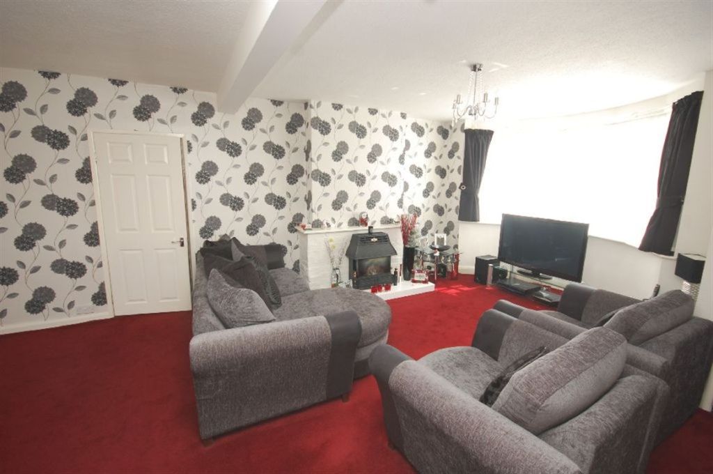 3 bedroom house for sale in North Western Avenue, Watford, Herts, WD25