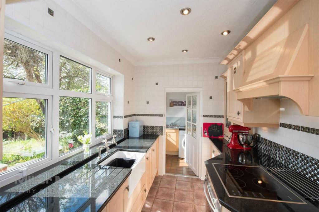 4 bedroom detached house for sale in Cavendish Road, Eccles, Manchester
