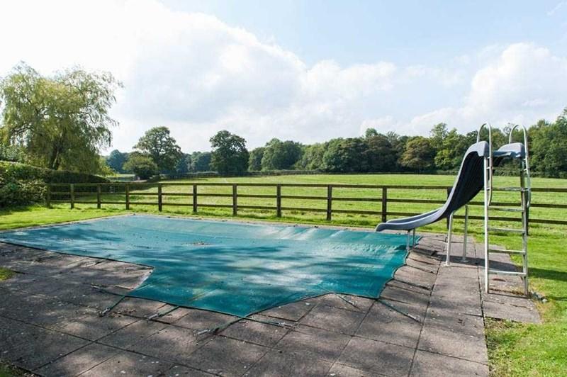5 bedroom equestrian facility for sale in Oakwood Hill, Dorking, Surrey