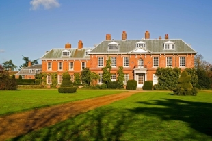 Balls Park by City & Country, Balls Park, Hertford,
SG13 8QE