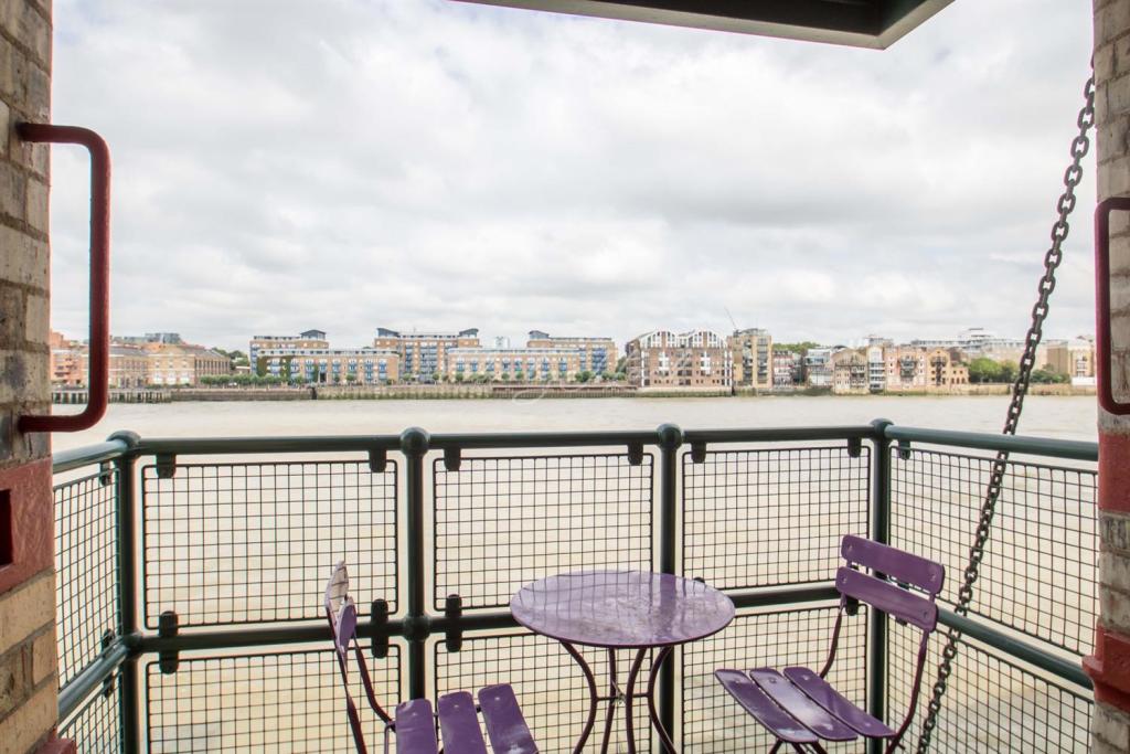 Surrey Quays,Patio
