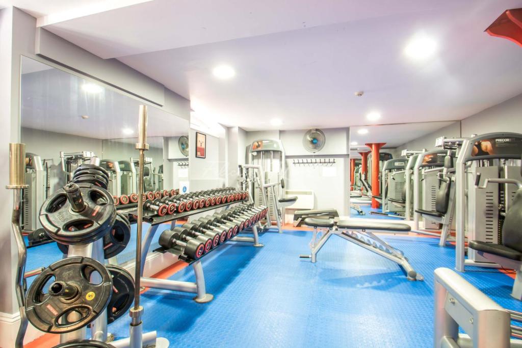 Surrey Quays,Pool & Sport