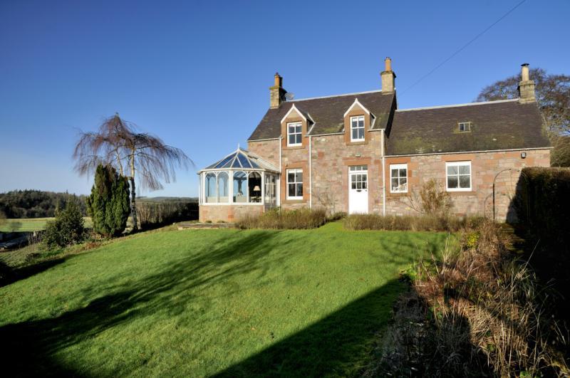 3 bedroom detached house for sale in Rose Cottage and Steading