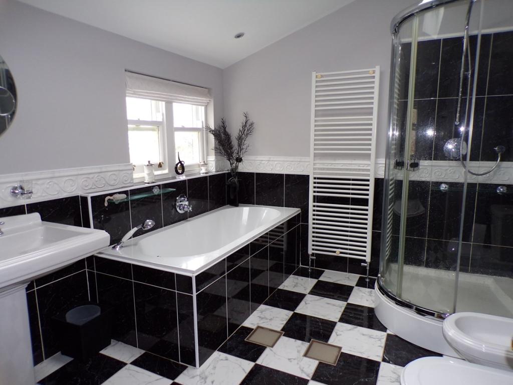 4 bedroom terraced house for sale in Manor Road, Medomsley, Durham, DH8 6QW, DH8