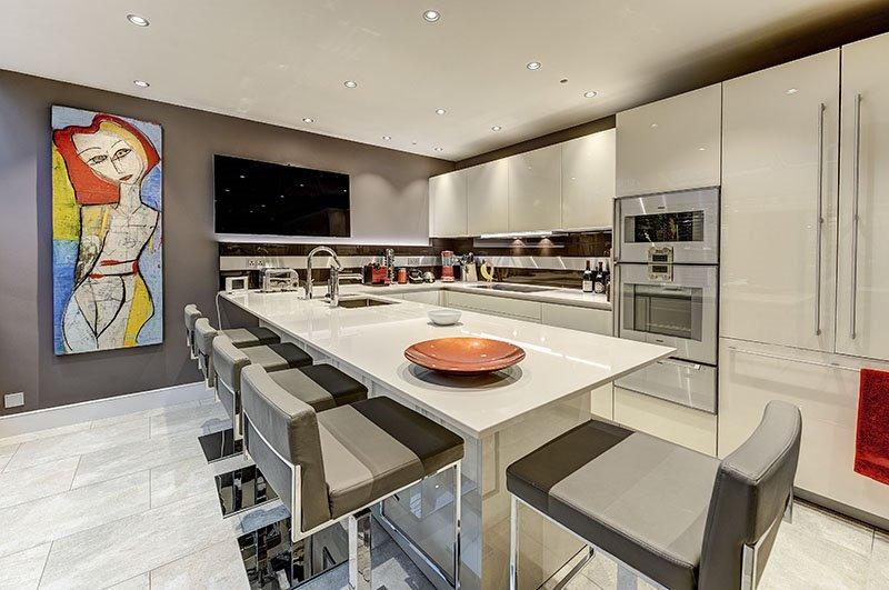 Crestron