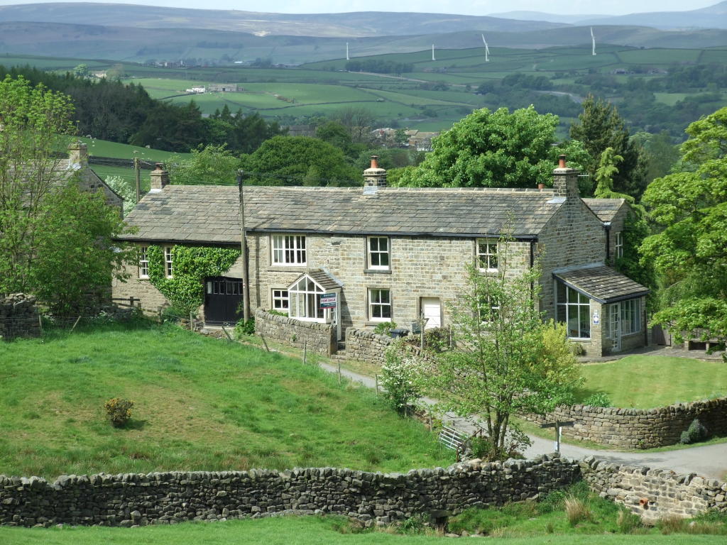 5 bedroom detached house for sale in Beck House Farm Addingham Moorside