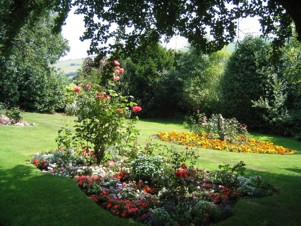 7 bedroom detached house for sale in Thornton Hall Thornton Bradford BD13 3AA, BD13