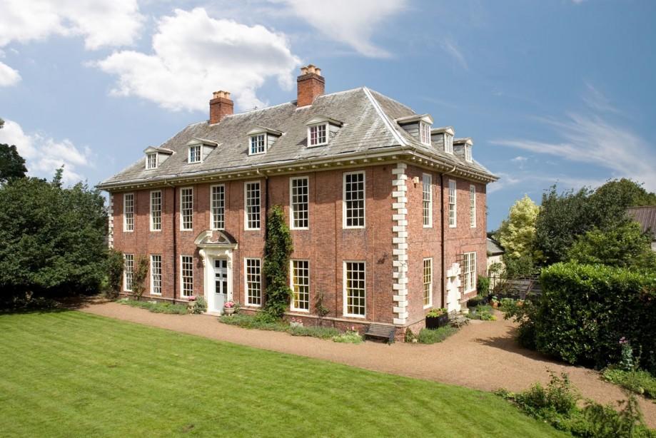 10 bedroom manor house for sale in Camblesforth Hall, Camblesforth