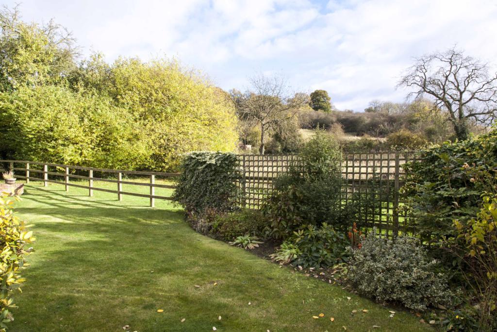 5 bedroom detached house for sale in Main Street, Wilton, York