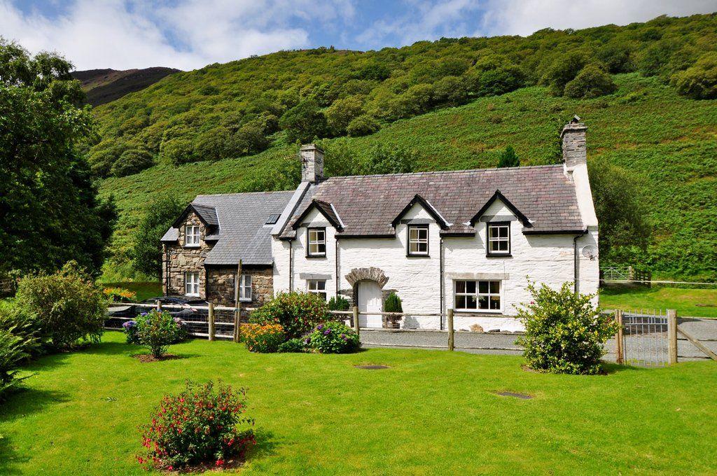 6 bedroom farm house for sale in Abergynolwyn, Tywyn, North Wales, LL36