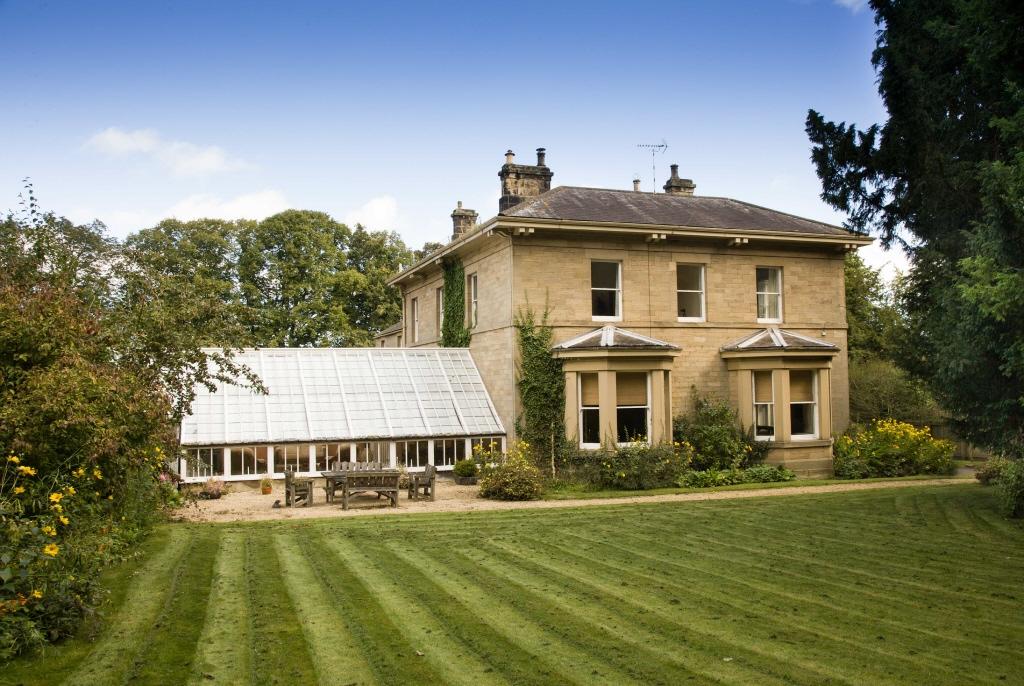 6 bedroom house for sale in Alnmouth Road, Alnwick, Northumberland, NE66