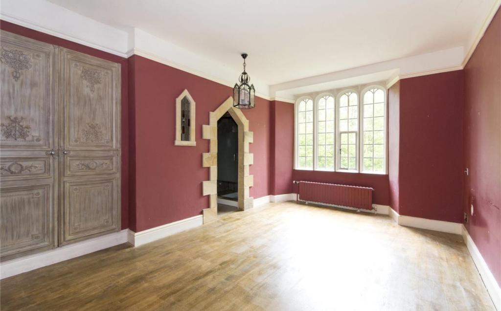 8 bedroom detached house for sale in Woodcroft Castle, Maxham's Green