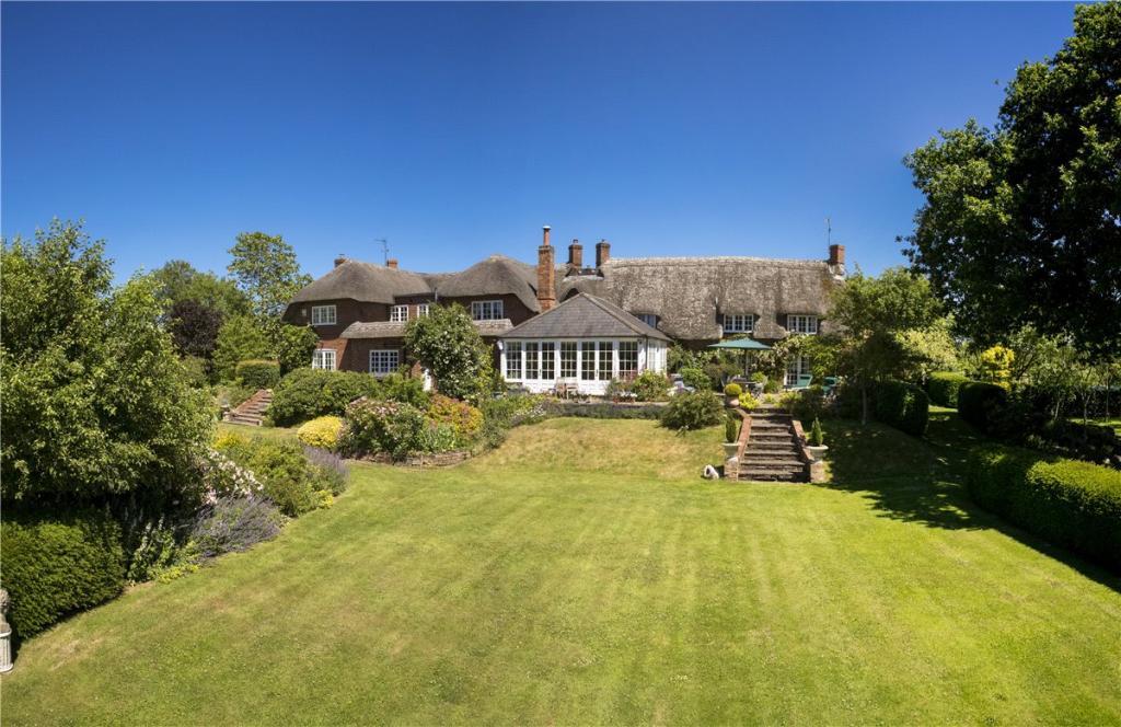 6 bedroom detached house for sale in Sharcott, Pewsey, Wiltshire, SN9, SN9