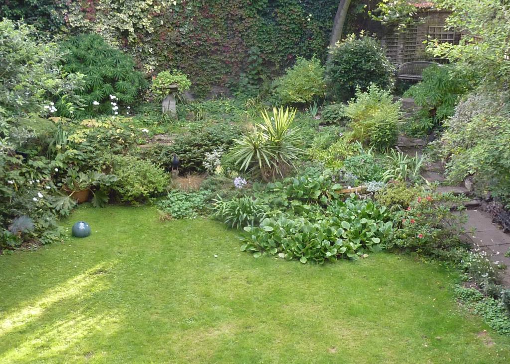 5 bedroom flat for sale in Elms Road, Clapham Common, SW4